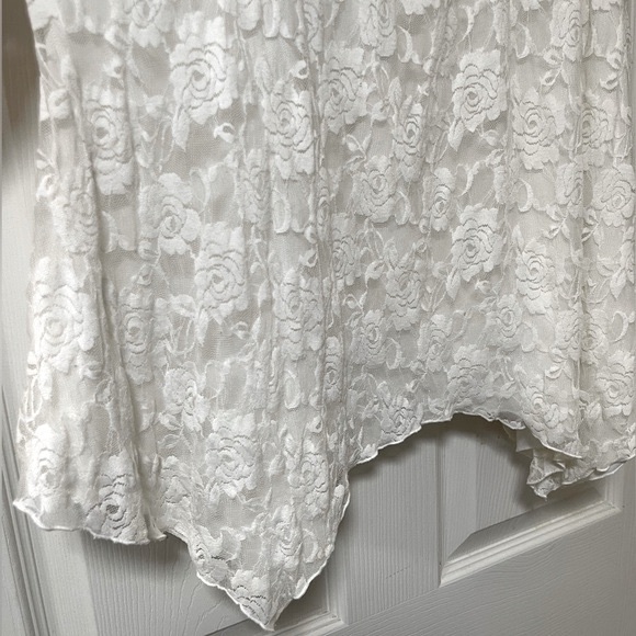 DRESSBARN Ivory Ruffle Tank Blouse Size 18/20 - Picture 3 of 10